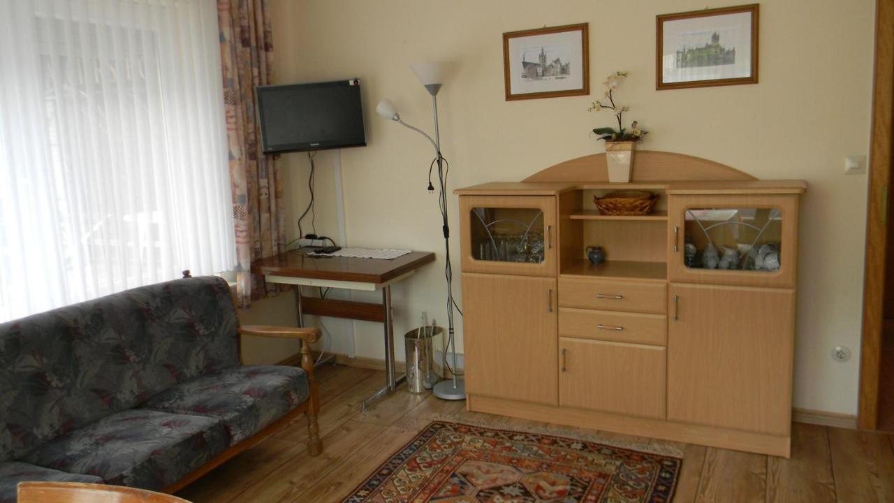 에디게르-엘러 Gastehaus Am Calmont B&B 외부 사진