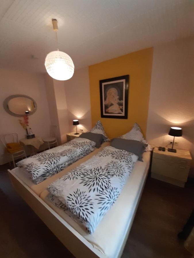 에디게르-엘러 Gastehaus Am Calmont B&B 외부 사진