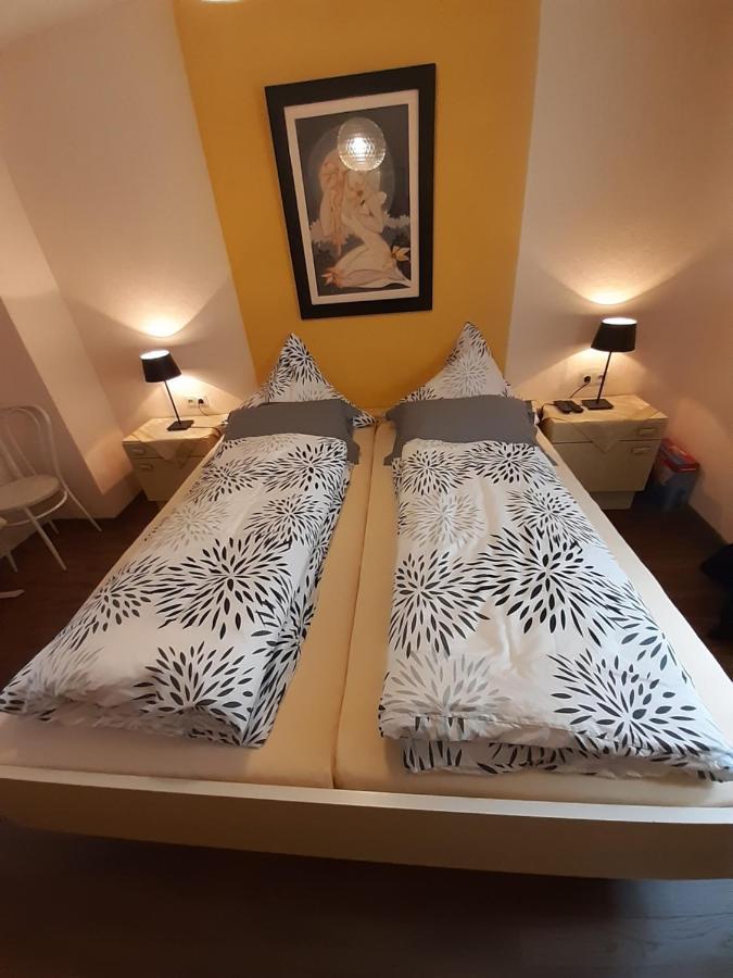 에디게르-엘러 Gastehaus Am Calmont B&B 외부 사진